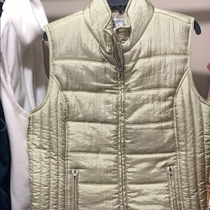 Soft gold color quilted puffer vest,new condition.